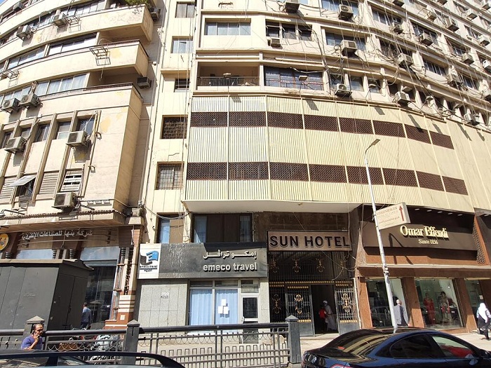 أقرب فنادق لمترو التحرير